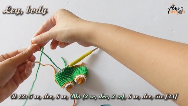 #409 | Gingerbread Man Amigurumi (2/4) | How To Crochet Christmas Amigurumi | @AmiSaigon смотреть онлайн