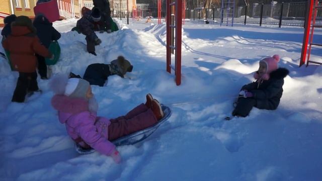 Один день из жизни в детском саду смотреть онлайн