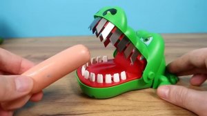 Испытание новых зубов Крокодила дантиста!