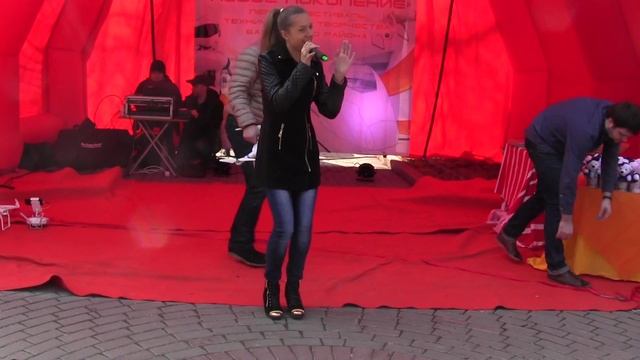 Студия эстрадного вокала Конфетти . Нарисуй мне небо. исп. Постарнакова Дарья смотреть онлайн