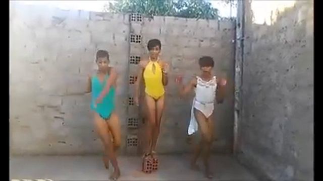 Llegar a bailar como Beyoncé es ... смотреть онлайн