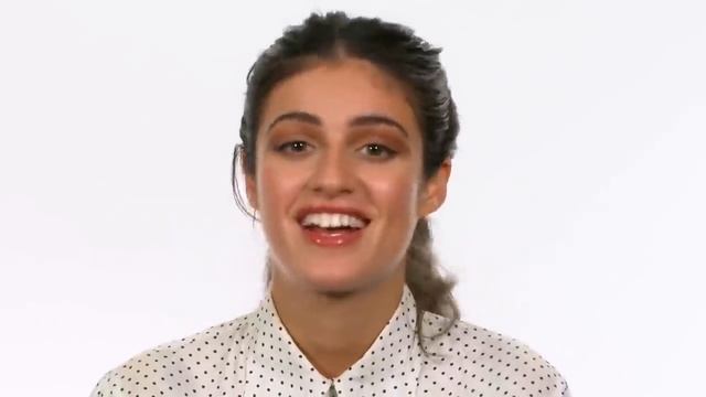 ВРАЖДУЕТ С ГЕНРИ КАВИЛЛОМ? СЕТЬ В ШОКЕ ОТ СТРАННОЙ ПРАВДЫ О ЙЕННИФЕР ИЗ ВЕДЬМАКА АНЕ ЧАЛОТРЕ смотреть онлайн