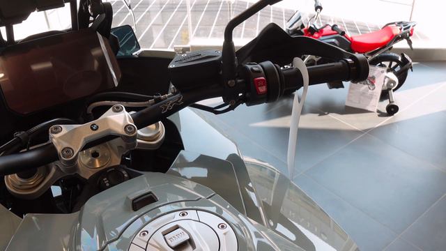 #bmwmotorrad #RahoozVLOG #bmw #2023 S1000XR Full detailed review video in 4k#shortsvideo #gaming смотреть онлайн