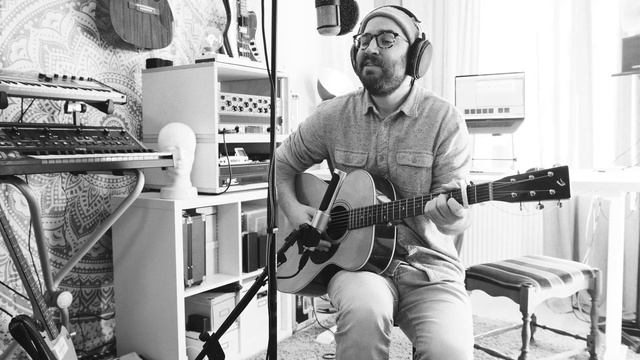 Exit Music For A Film by Radiohead but Singer Songwriter смотреть онлайн