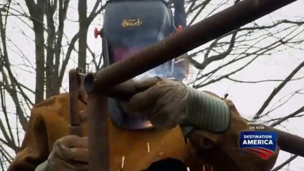 Mountain Monsters [S02E12] - Hogzilla of Hocking Hills