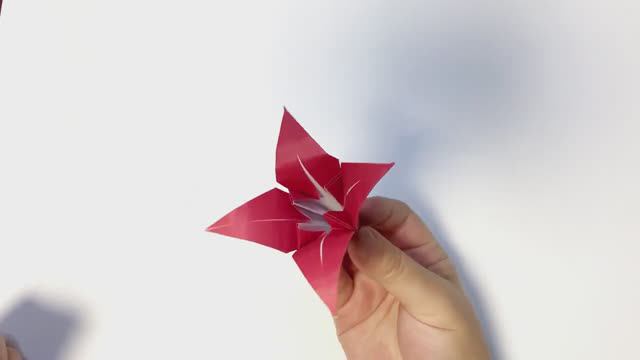 Цветок  из бумаги оригами - как сложить бумажный цветок_