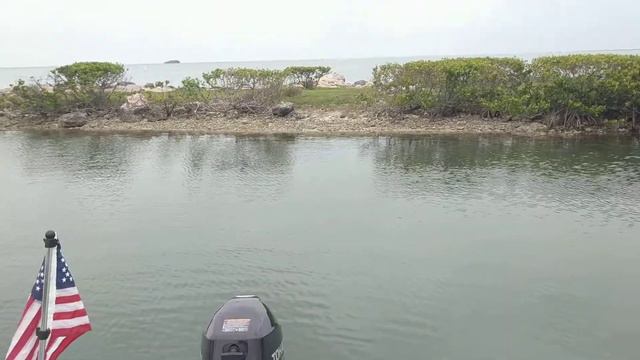 20hp Tohatsu in the Florida Keys смотреть онлайн