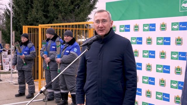 В Мосальском районе введен в эксплуатацию межпоселковый газопровод.mp4 смотреть онлайн