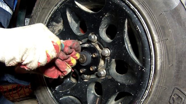 Паджеро 2 замена муфты свободного хода (часть 2) смотреть онлайн