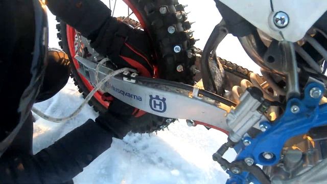Эндуро сноубординг по замёрзшему озеру смотреть онлайн