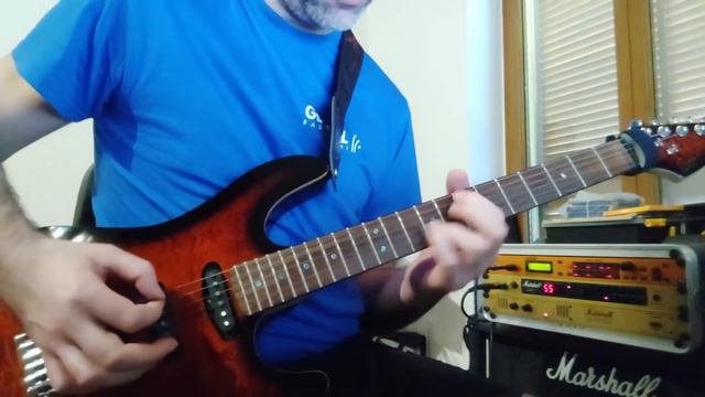 All 4ths tuning on my Cort Link-VT смотреть онлайн