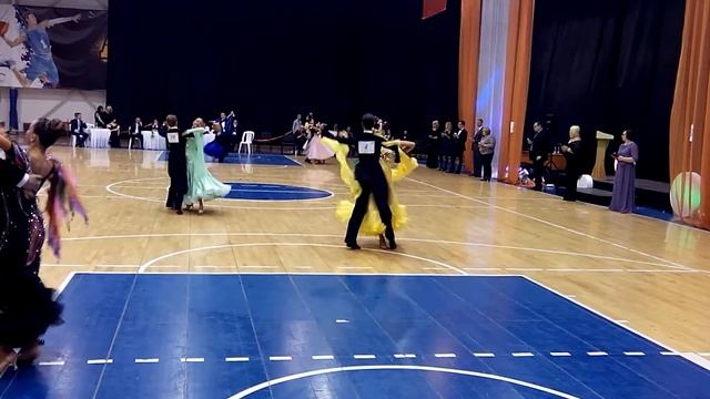 1 Медленный вальс двоеборье открытый класс, Встреча друзей 2014, Казань смотреть онлайн
