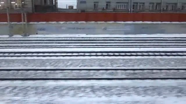 Подъезжаем к Ленинградскому вокзалу на ЭТ2М-140 смотреть онлайн