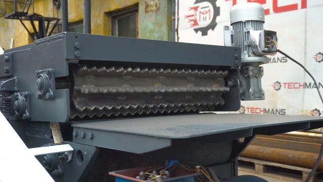 ШРЕДЕР ДЛЯ ДРОБЛЕНИЯ ШПОНА. SR-800 смотреть онлайн