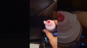 Заправляем чернилами Цветной принтер Епсон 3210-3250