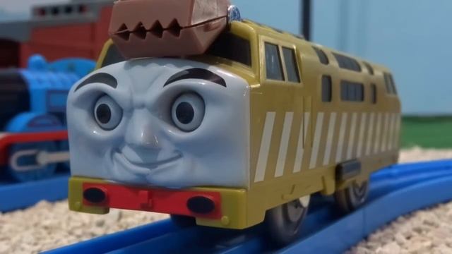 Tomy Thomas & The Magic Railroad: Diesel 10's Plan смотреть онлайн