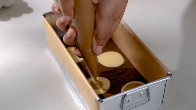 SAYA BARU TAU KUE SELEMBUT INI BIKINNYA MUDAH PAKE 1 TELUR TANPA OVEN TANPA MIXER SEMUA ORANG SUKA смотреть онлайн