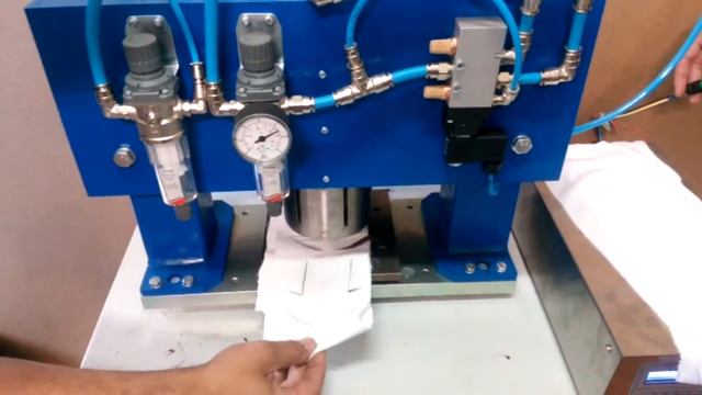 Испытания одновременной ультразвуковой сварки и прорезки изделий из нетканых материалов смотреть онлайн