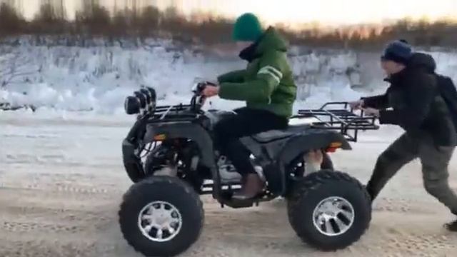 Мощные покатушки на квадроцикле!!!!! смотреть онлайн