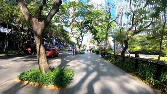 MAKATI CITY || MANILA PHILIPPINES (Things Have CHANGED Here!)