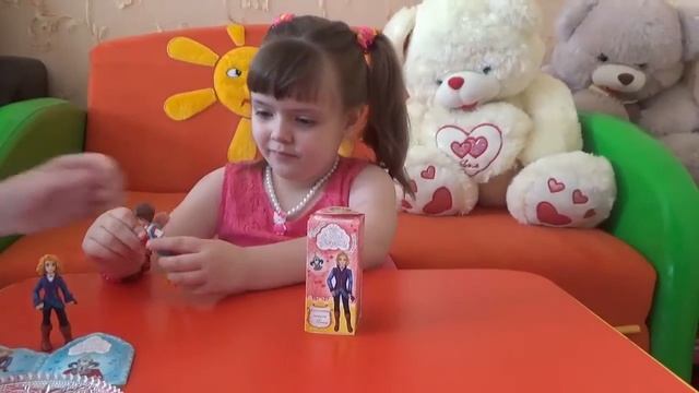 Открываем 2 куклы "В гостях у принцессы"и 1 "Давай дружить"! смотреть онлайн