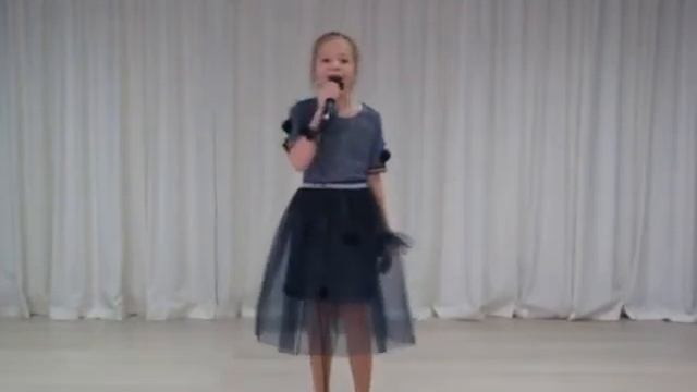 Трофименко Полина, 9 лет - "Как назвать попугая?" смотреть онлайн