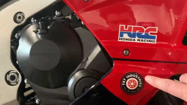 2016 Honda CBR600RR Repsol смотреть онлайн