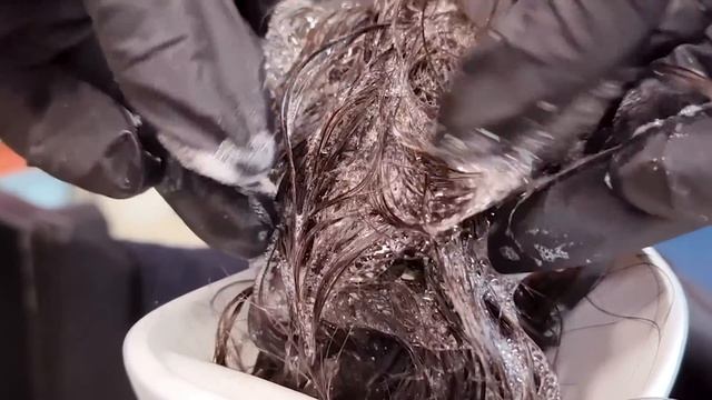 IGORA ROYAL makes a Tiny Salon debut! ?♀️Schwarzkopf Professional смотреть онлайн