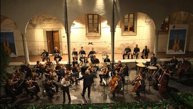 Paganini nel Chiostro con Lorenzo Gatto смотреть онлайн