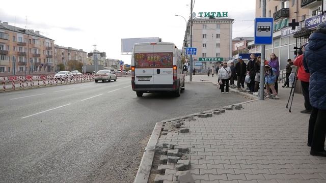 Полоса для автобусов и переносы «зебры». Как идет ремонт проспекта 50-летия Октября