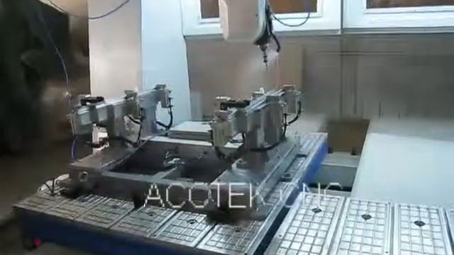 5 AXIS CNC ROUTER working on aluminum alloy смотреть онлайн