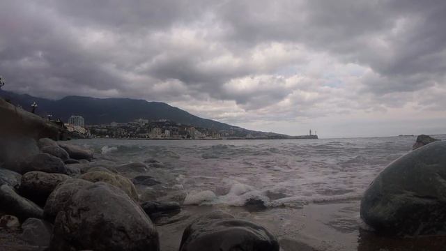 Вид на Ялту с моря набережной. Крым город Ялта Набережная смотреть онлайн