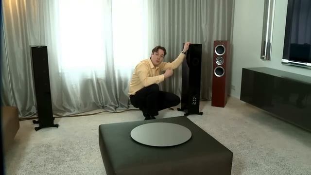 KEF R900 R700 R500 review - dutch смотреть онлайн