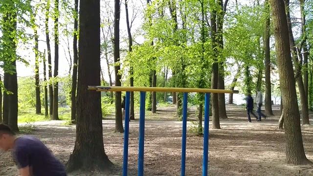 Топ10 упражнений для пресса на брусьях!Отработка Уголка,Переднего виса,Горизонта! *RegerSV* смотреть онлайн