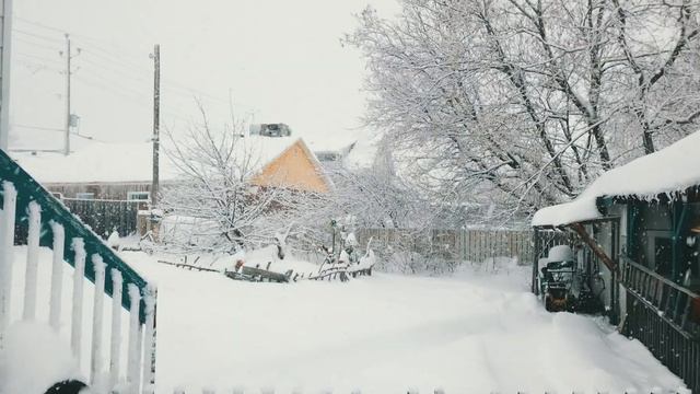 vintage DJI Mavic pro short test flight in heavy snow fall. Canada смотреть онлайн