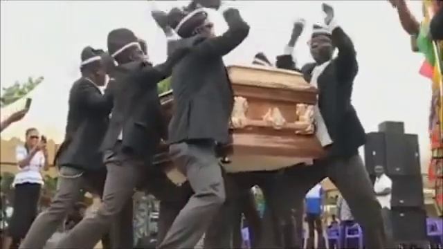 Весёлые похороны: танцы с гробами на плечах / Мем из интернета\ 10 часов смотреть онлайн