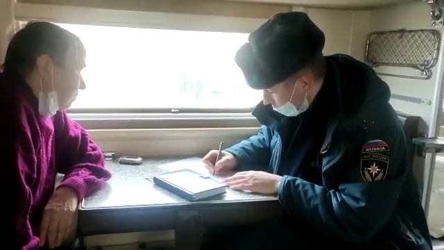 Прибытие поезда с беженцами из Донбасса в Воронеж 20 февраля 2022 года смотреть онлайн