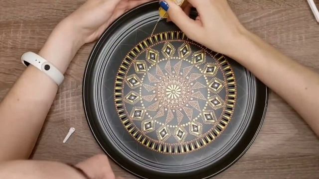 Роспись керамической тарелки (в эфиопском стиле) смотреть онлайн