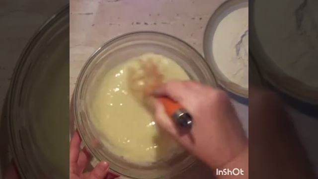 БЫСТРО И ВКУСНО!!!! ПРОСТЫЕ ПРОДУКТЫ, А РЕЗУЛЬТАТ КЛАССНЫЙ! ОЛАДЬИ НА КЕФИРЕ! смотреть онлайн