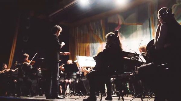 Howard Shore - Concerning Hobbits (live)