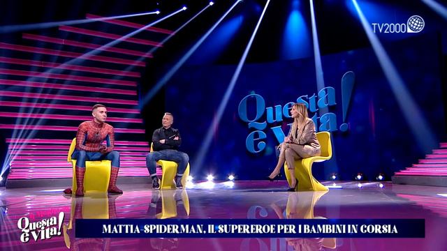 Mattia, lo Spiderman che fa sorridere i bambini malati смотреть онлайн