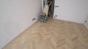 Укладка штучный паркет на стяжку далее...