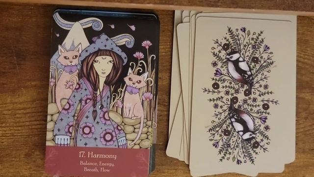 Universal Folk Oracle Cards by Anita Inverarity 'UNBOXING' смотреть онлайн