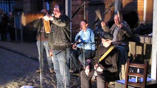 DIE KASSIERER - Klagegesang einer Katze (Duisburg Ruhrort, 22.05.2011) смотреть онлайн