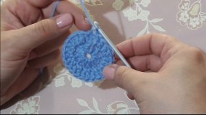 Урок 12. Как связать плоский круг столбиками с накидом. Вязание крючком для начинающих.