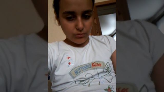 Как болеют нормальные люди VS Я смотреть онлайн