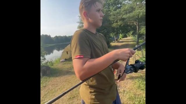 Ловля трофейного карпа на платнике (Alberta dīķi) смотреть онлайн