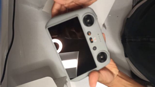 DJI Mavic 3 Classic Unboxing