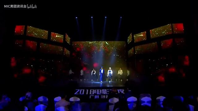 【歌舞|檀健次】20181209电影嘉年华 Fly Away смотреть онлайн