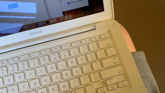 What was wrong with the DVD Drive on MacBook (Late-2009) with MacOS High Sierra 10.13.6? смотреть онлайн